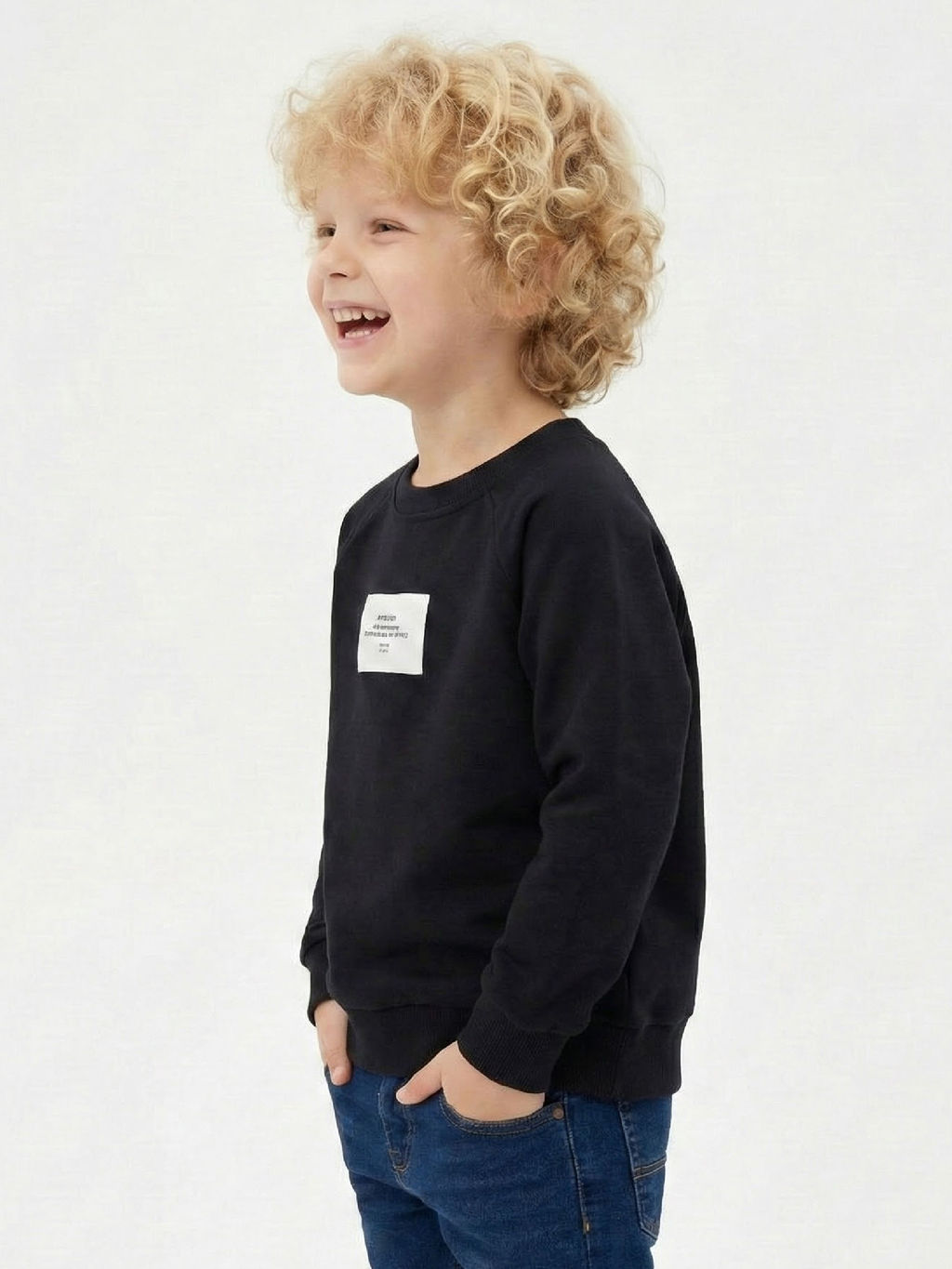 Свитшот с нашивкой 22-0968 черный - Mini maxi фото 2