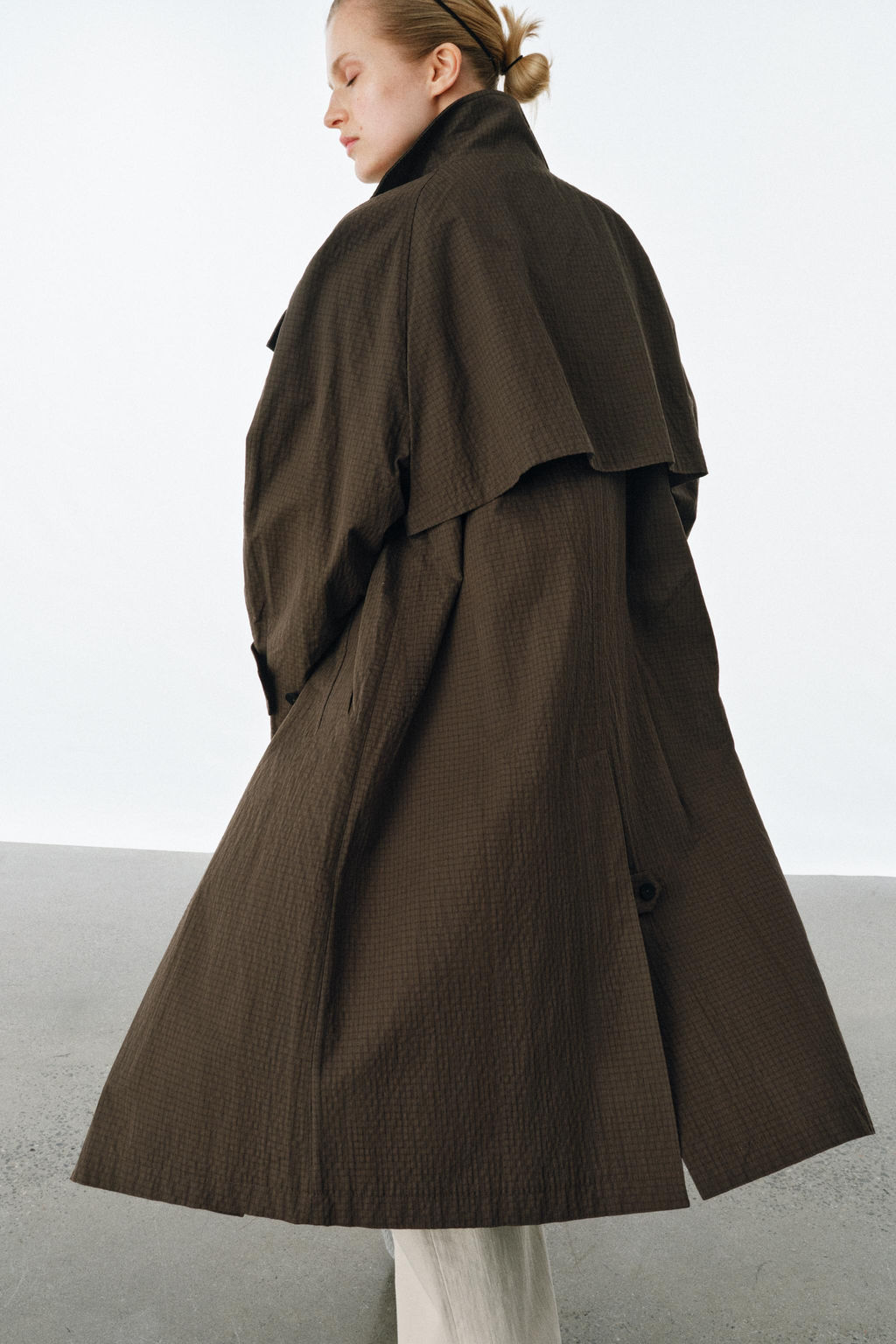ZW COLLECTION OVERSIZE CHECK TRENCH COAT - Zara фото 4