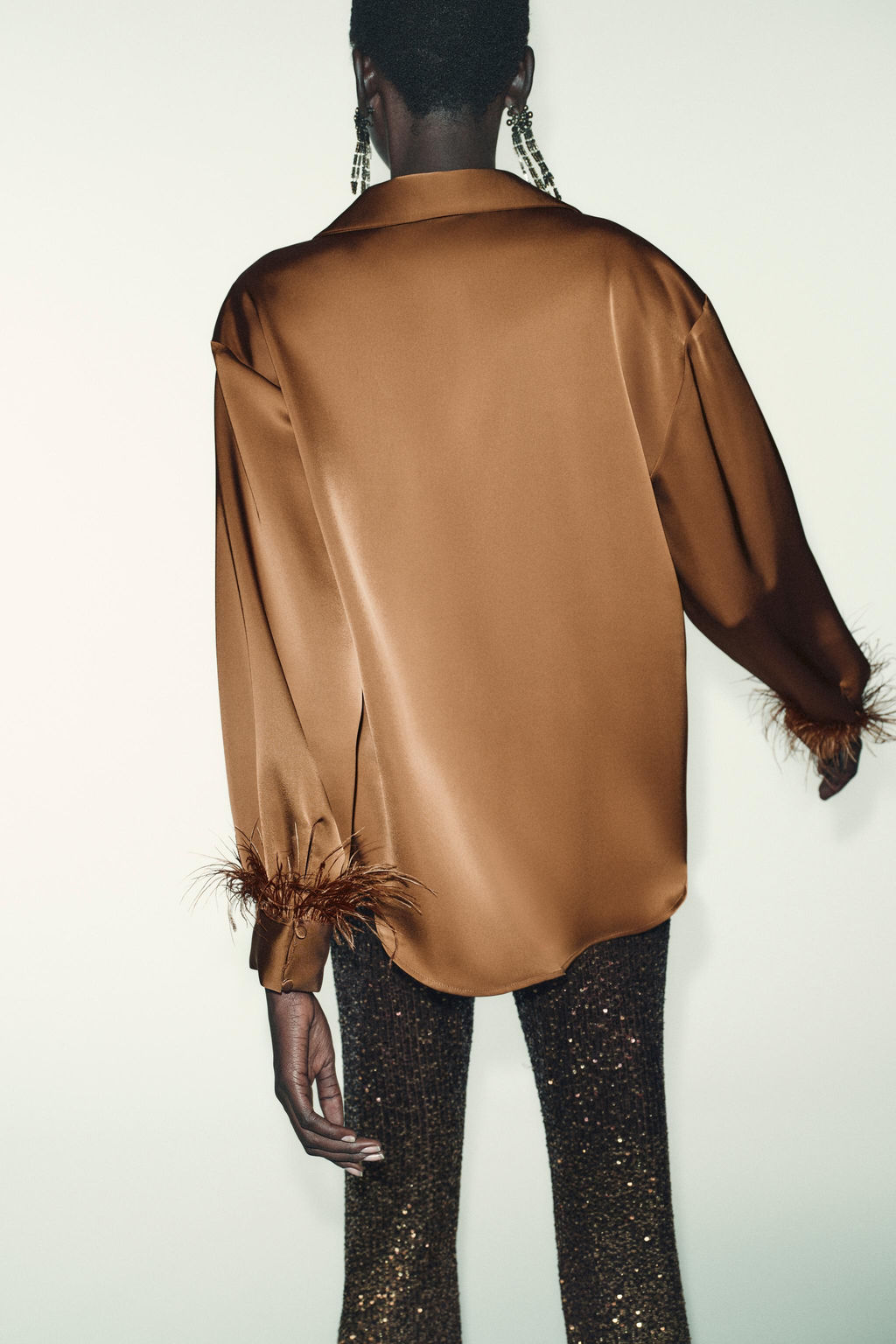 FEATHER SATIN BLOUSE - Zara фото 15