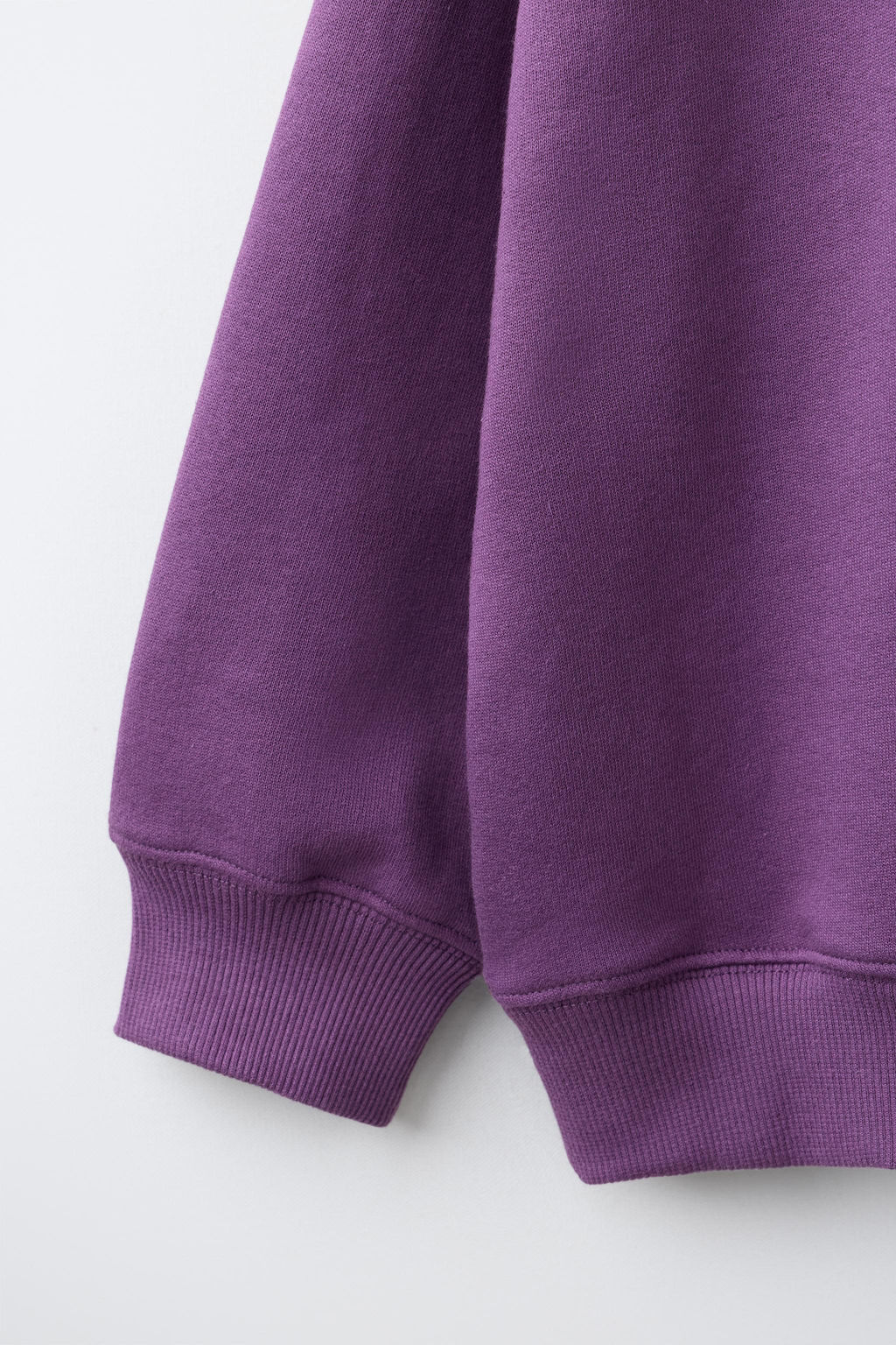 SUDADERA ESTAMPADA KPOP DEMON HUNTERS NETFLIX  / Morado - Zara фото 4