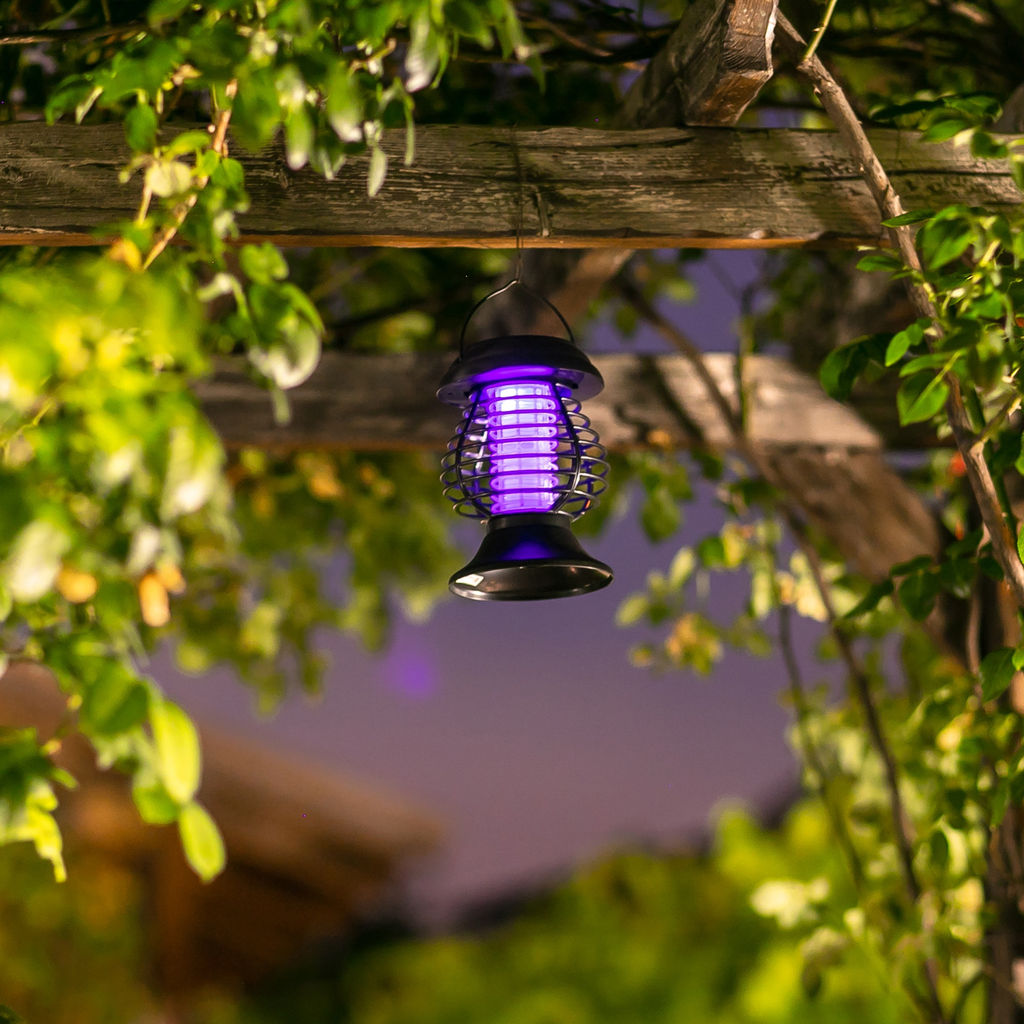 USL-F-300/PМ310 BUG ZAPPER Садовый светильник на солнечной батарее. 13 светодиодов. Эффект пламени и антимоскитный режим . 1*АА Ni-Mh аккумулятор в/к. IP44. TM Uniel. - Volpe фото 8