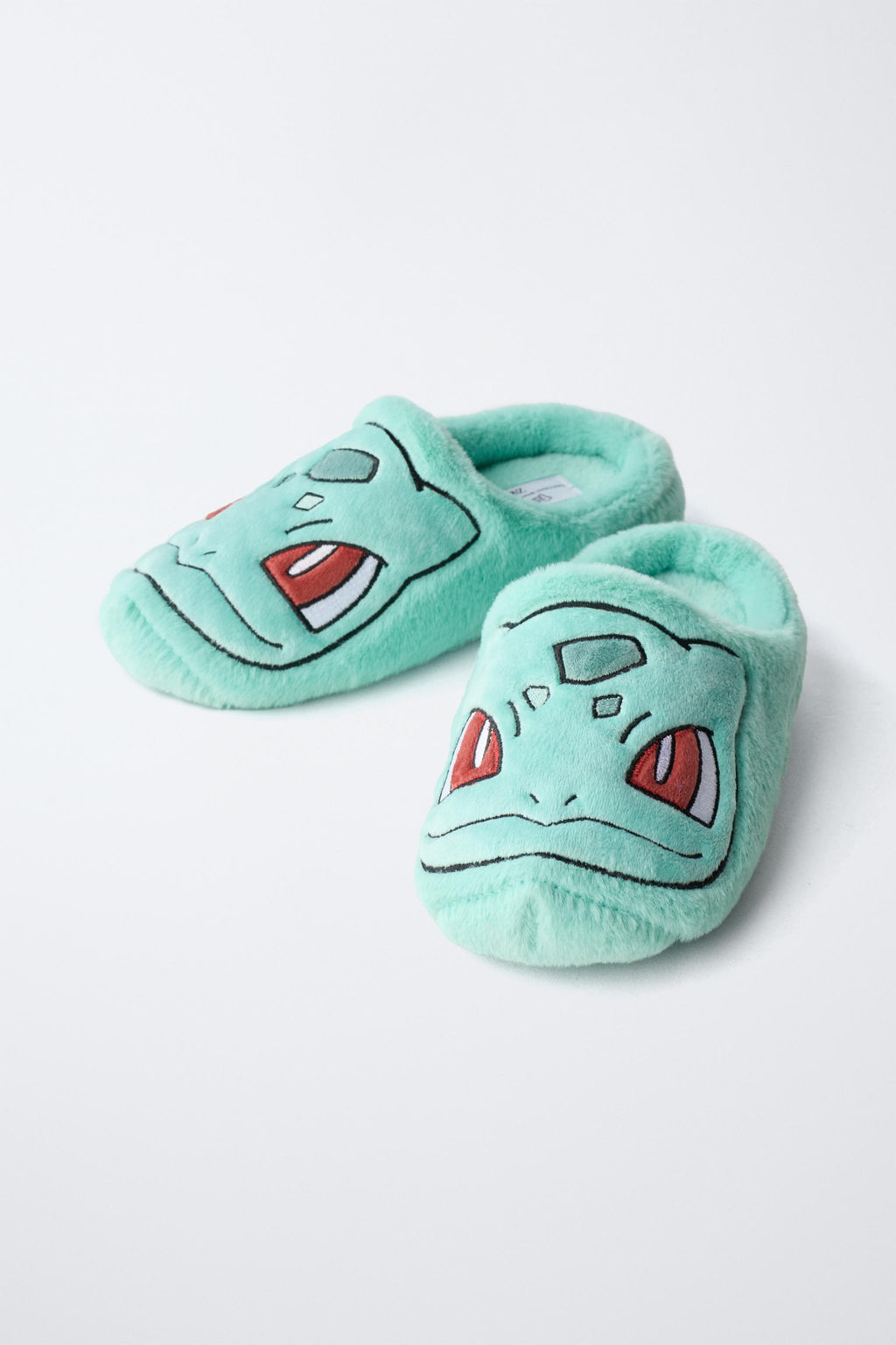 BULBASAUR POK_MON  SLIPPERS - Zara фото 3