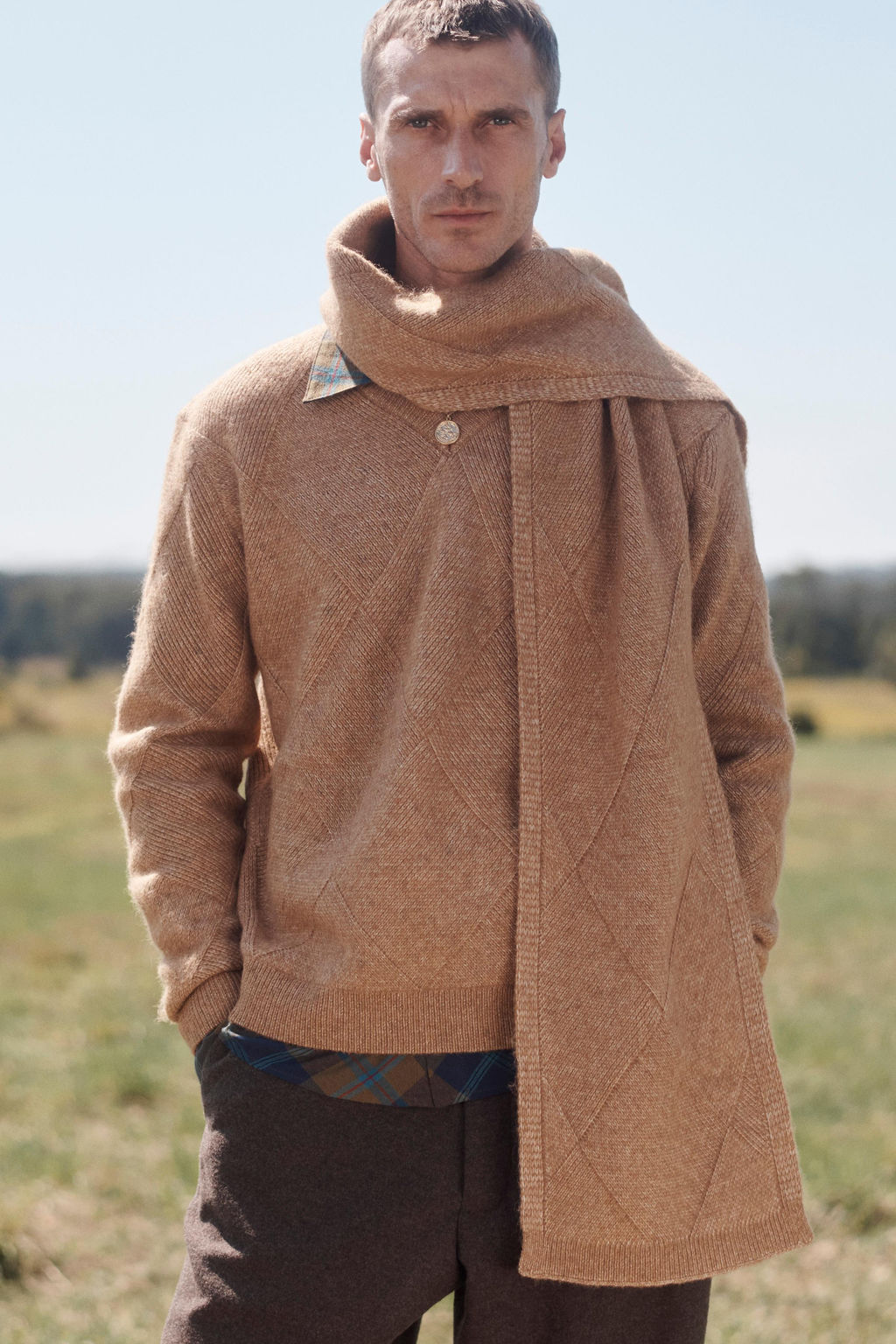LIMITED EDITION GEOMETRIC JACQUARD SWEATER WITH SCARF - Zara фото 2