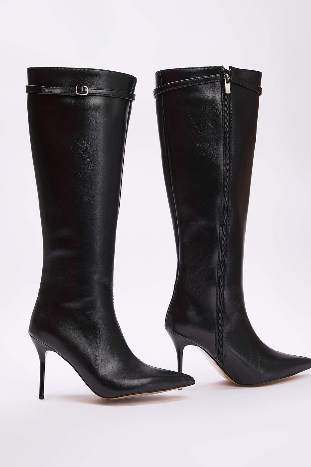 Siyah Kemer Detayl? Ince Topuklu Kad?n cizme TAKAW26CZ00036