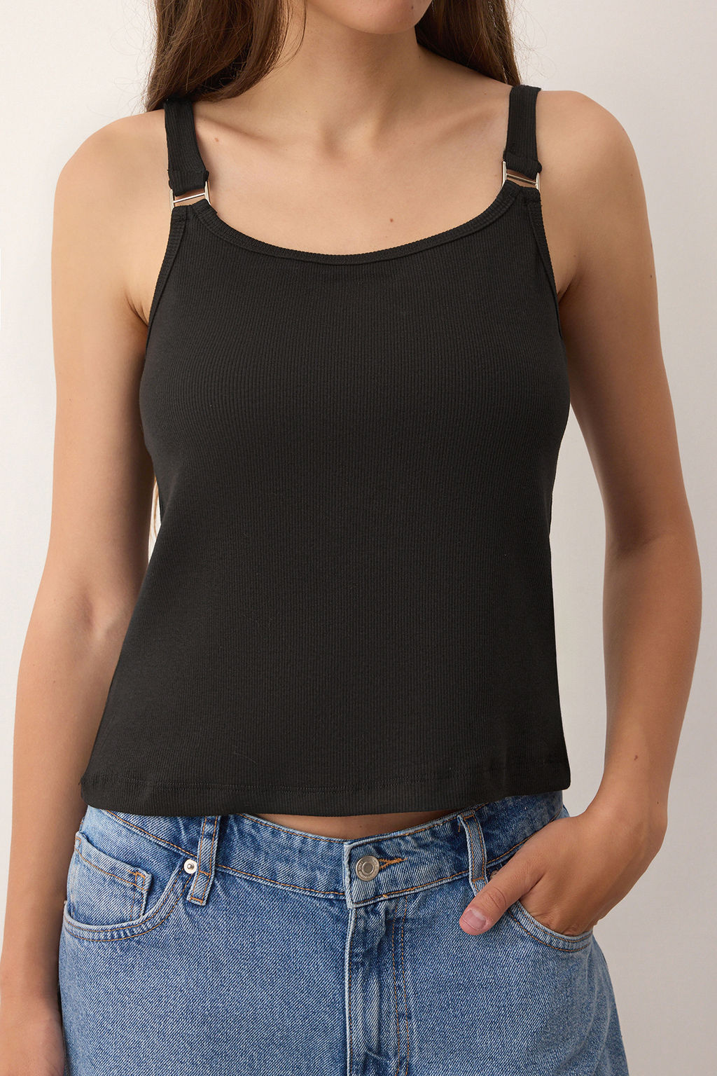 Siyah Aksesuar Detayl? Fitted/Vucuda Oturan Orme Atlet TWOSS25AL00064