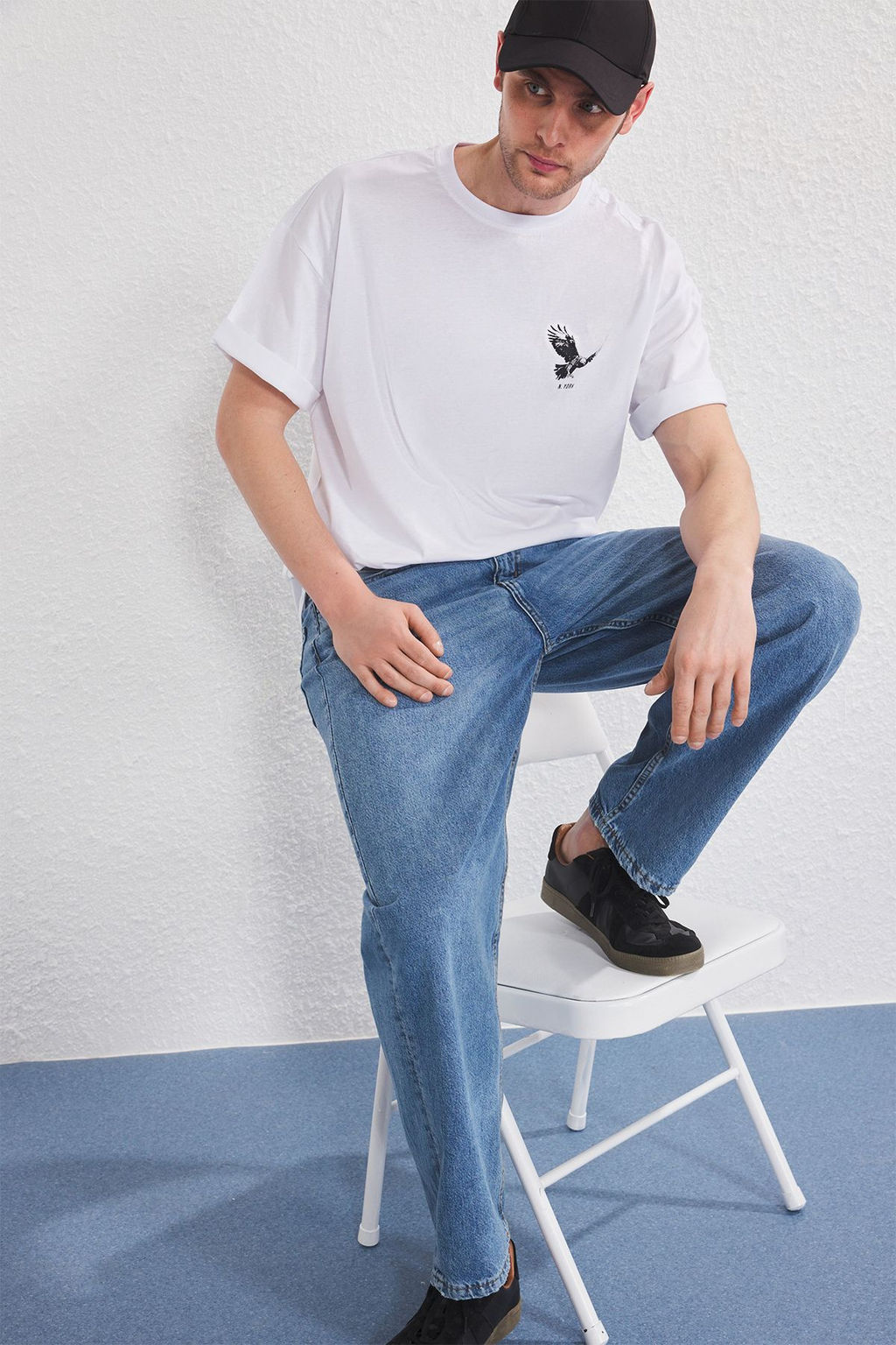 TRENDYOL MAN Beyaz-Siyah Oversize/Genis Kesim 2li Paket Kartal Bask?-Duz %100 Pamuk T-Shirt TMNSS25TS00214 - Trendyolmilla фото 6