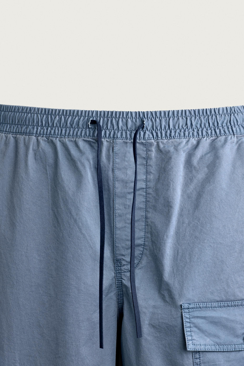 PANTAL?N CARGO RELAXED FIT / Azul vigor? - Zara фото 8
