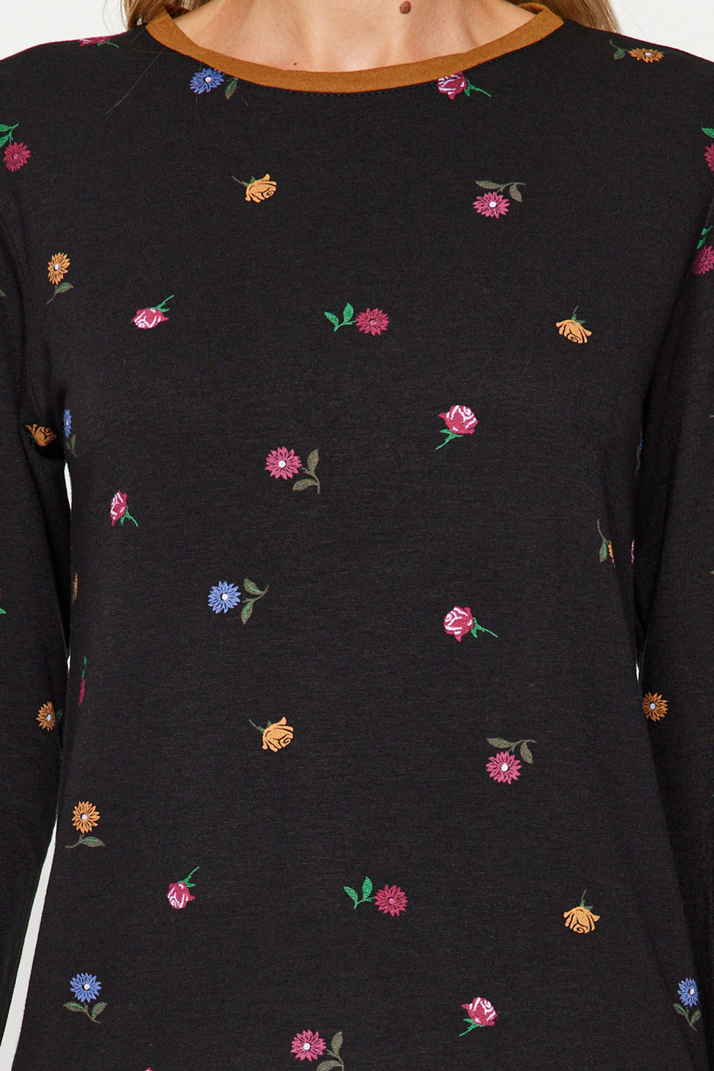 Trendyolmilla Siyah %100 Pamuklu Cicekli Tshirt-Jogger Orme Pijama Tak?m? THMAW24PT00227 фото 4