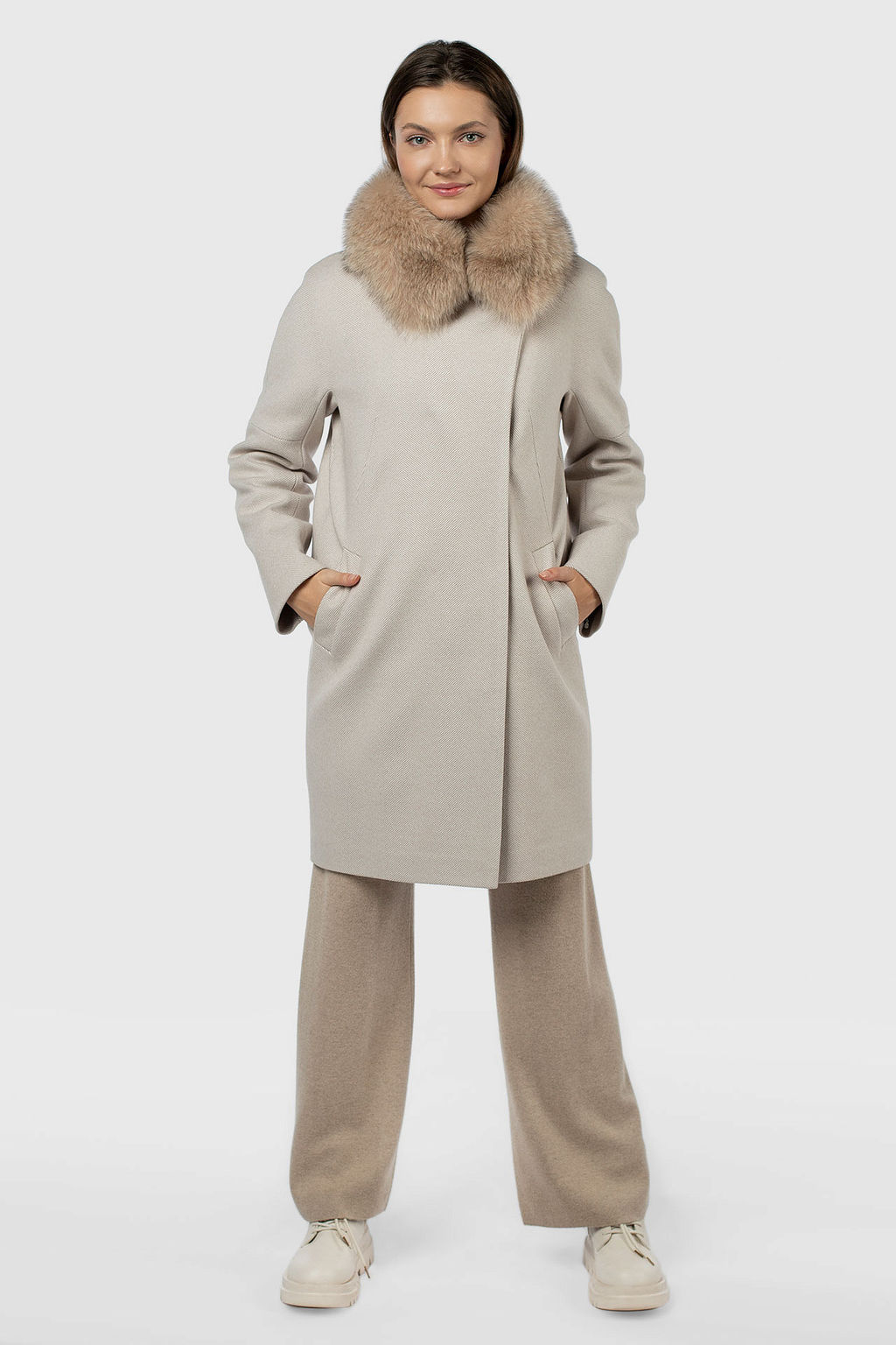 мех натуральный песец, Пальто с Утеплителем: Термофинн - El podio фото 2