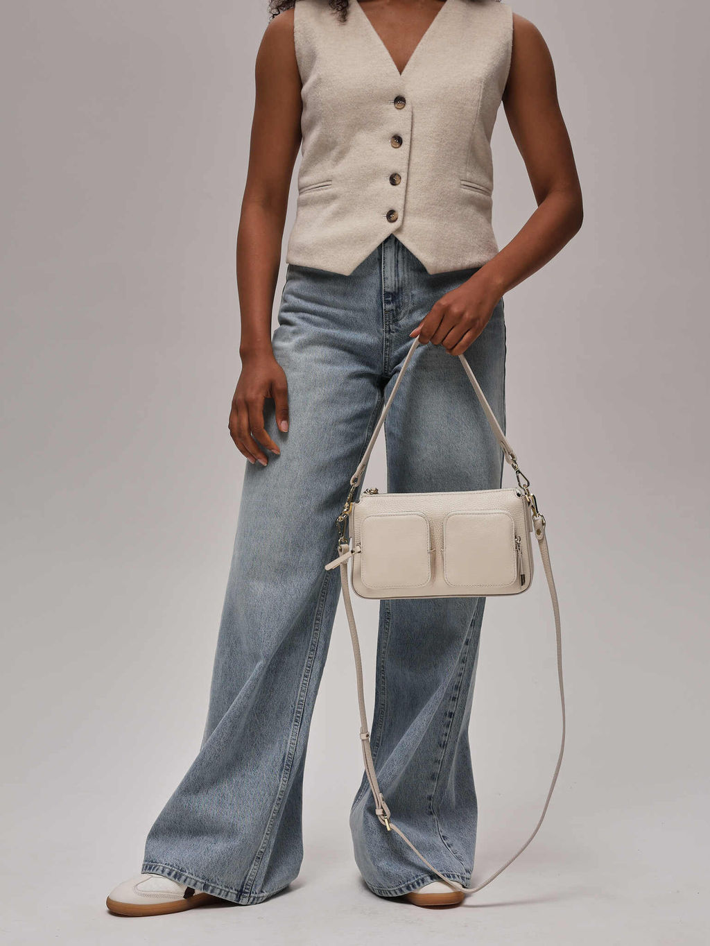 Сумка на плечо Deboro 31103 ванильное молоко