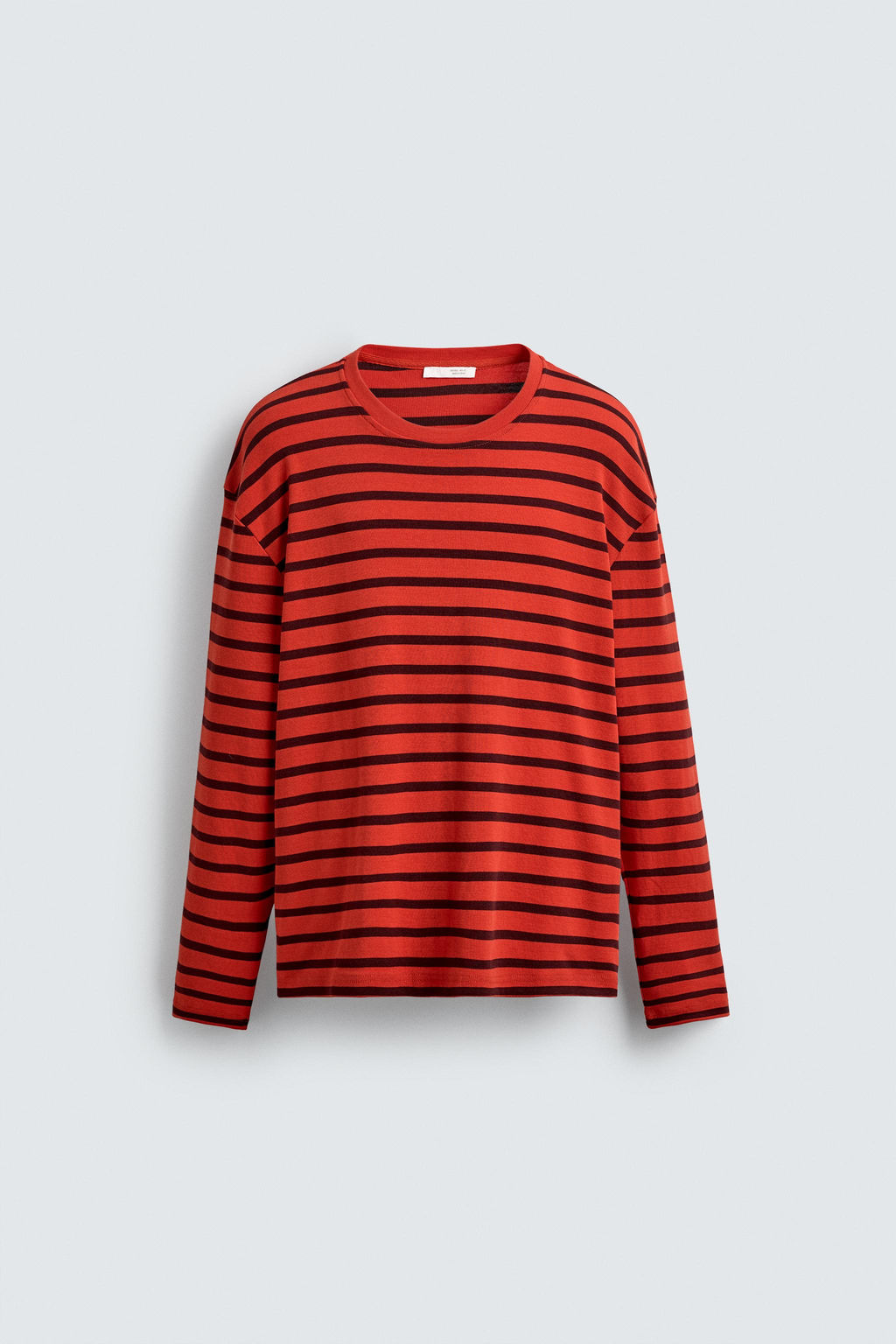CONTRAST STRIPED T-SHIRT