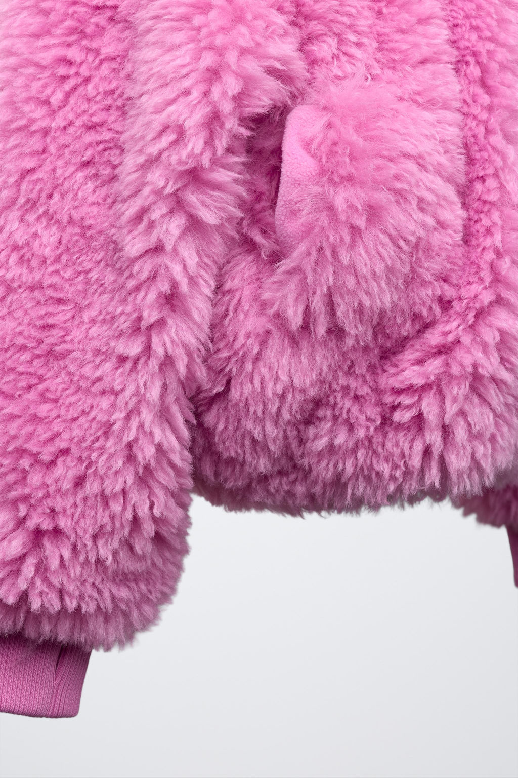 FAUX FUR HOODED JACKET - Zara фото 6