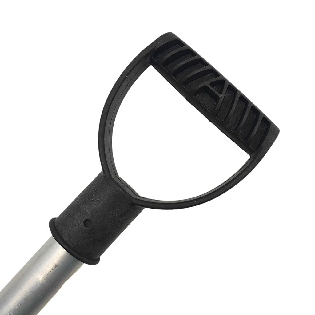 Лопата снеговая "Зима №7" п/эт. черная, с алюм.накл., алюм. черенк, ручкой,d тулейки 32мм, 600х300мм