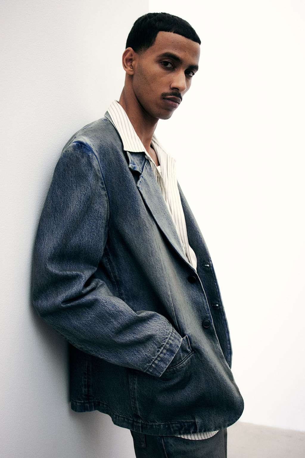 Americana en denim Loose Fit - H&m фото 5