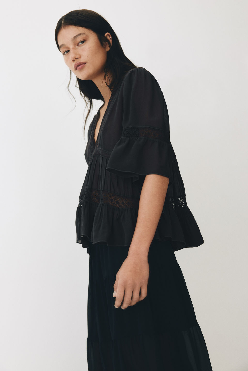 Blusa de viscosa con detalles de encaje - H&m фото 2