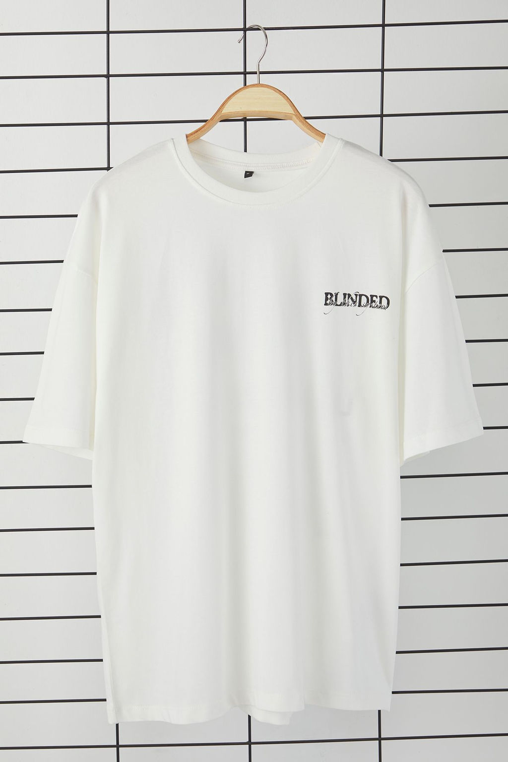 TRENDYOL MAN Siyah Oversize/Genis Kesim %100 Pamuklu Bask?l? T-Shirt TMNSS25TS00118 - Trendyolmilla фото 4