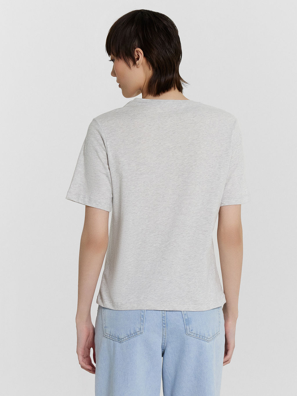 Футболка женская серая укороченная серый меланж 4306-А 112998 - Mark formelle фото 4