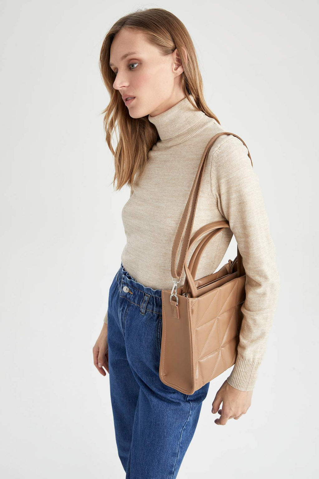 Kad?n Suni Deri El Cantas? - Defacto фото 2