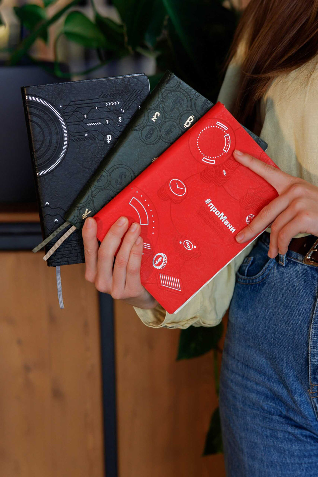 Ежедневник недатированный ESCALADA, #проМани, А5, 160 л., арт. 64002/ 15 ТИВОЛИ ЧЁРНЫЙ  фото 3