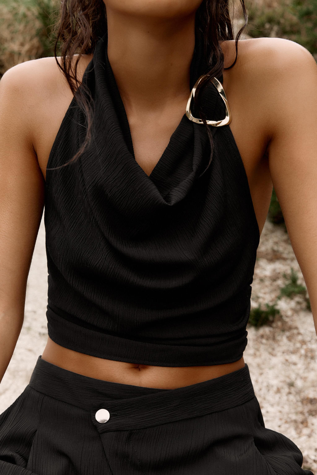 HALTER TOP WITH HARDWARE - Zara фото 13