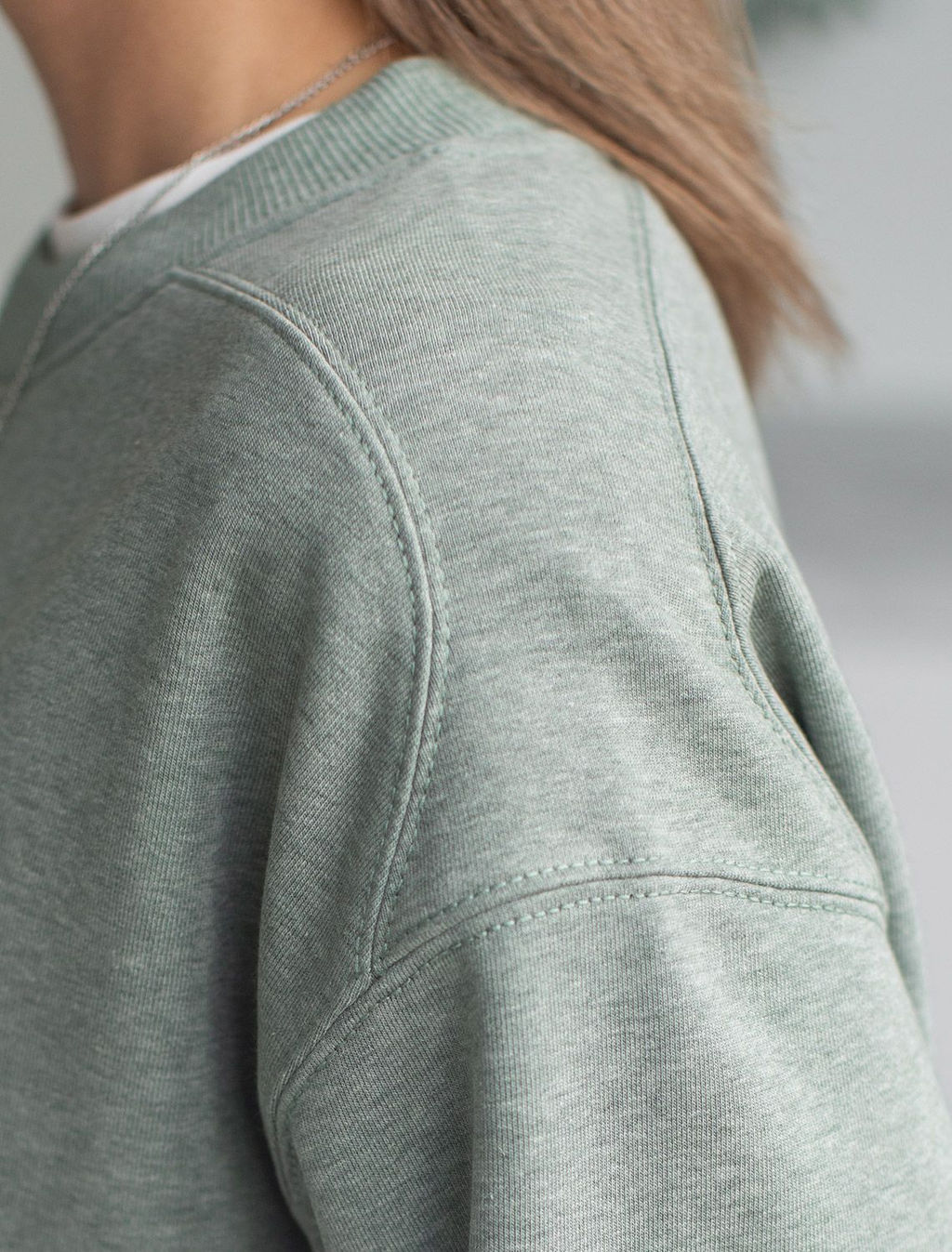 Свитшот свободный из петельчатого футера двухнитки с эластаном - Vilatte фото 2