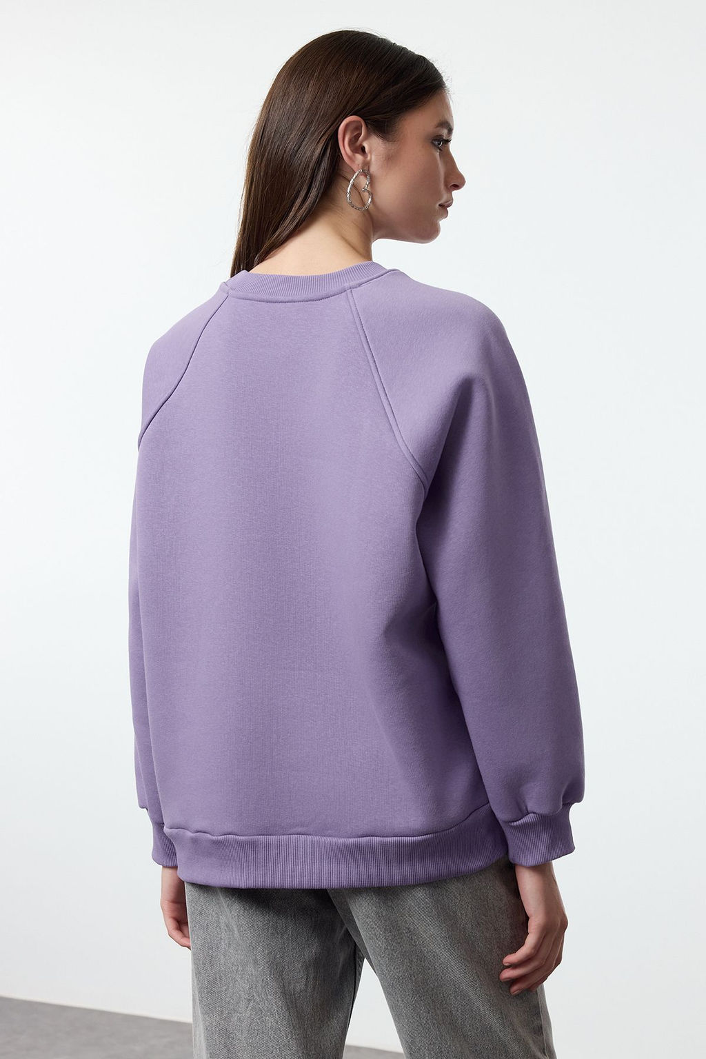Lila Relaxed/Rahat Kal?p Basic Reglan Kol Bisiklet Yaka Orme Sweatshirt TWOAW24SW00104