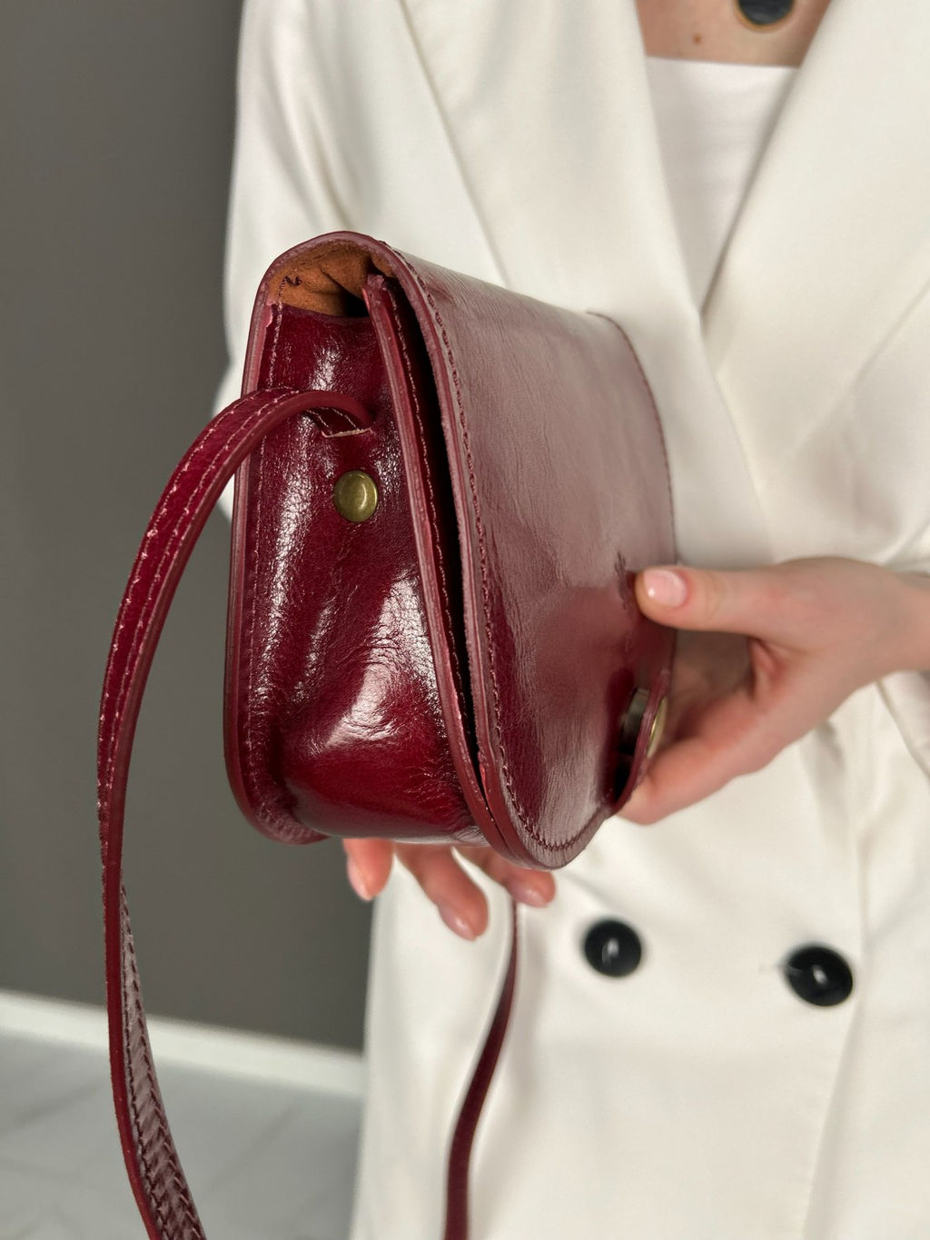 Сумочка женская из телячьей кожи