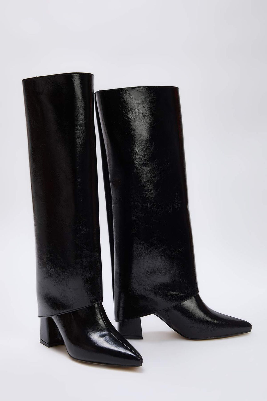 Siyah 2 Farkl? Kullan?ml? Hem Cizme Hem Bot Kad?n Blok Topuk Cizme TAKAW26CZ00027