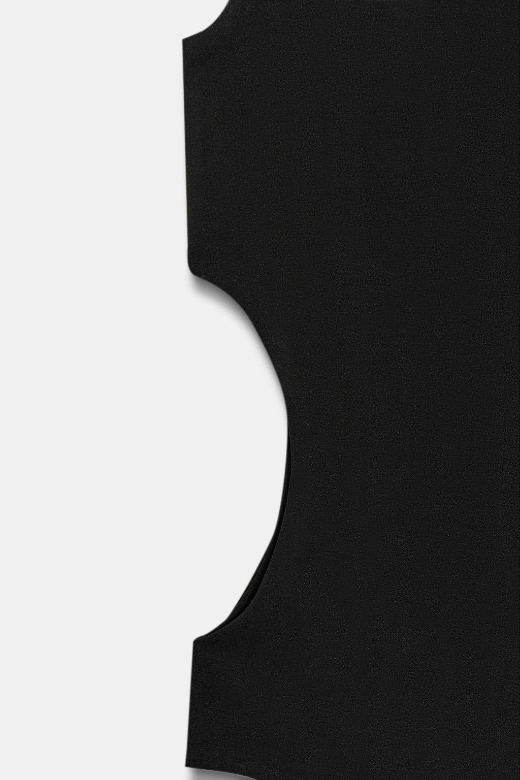 BODY CUT OUT / Negro