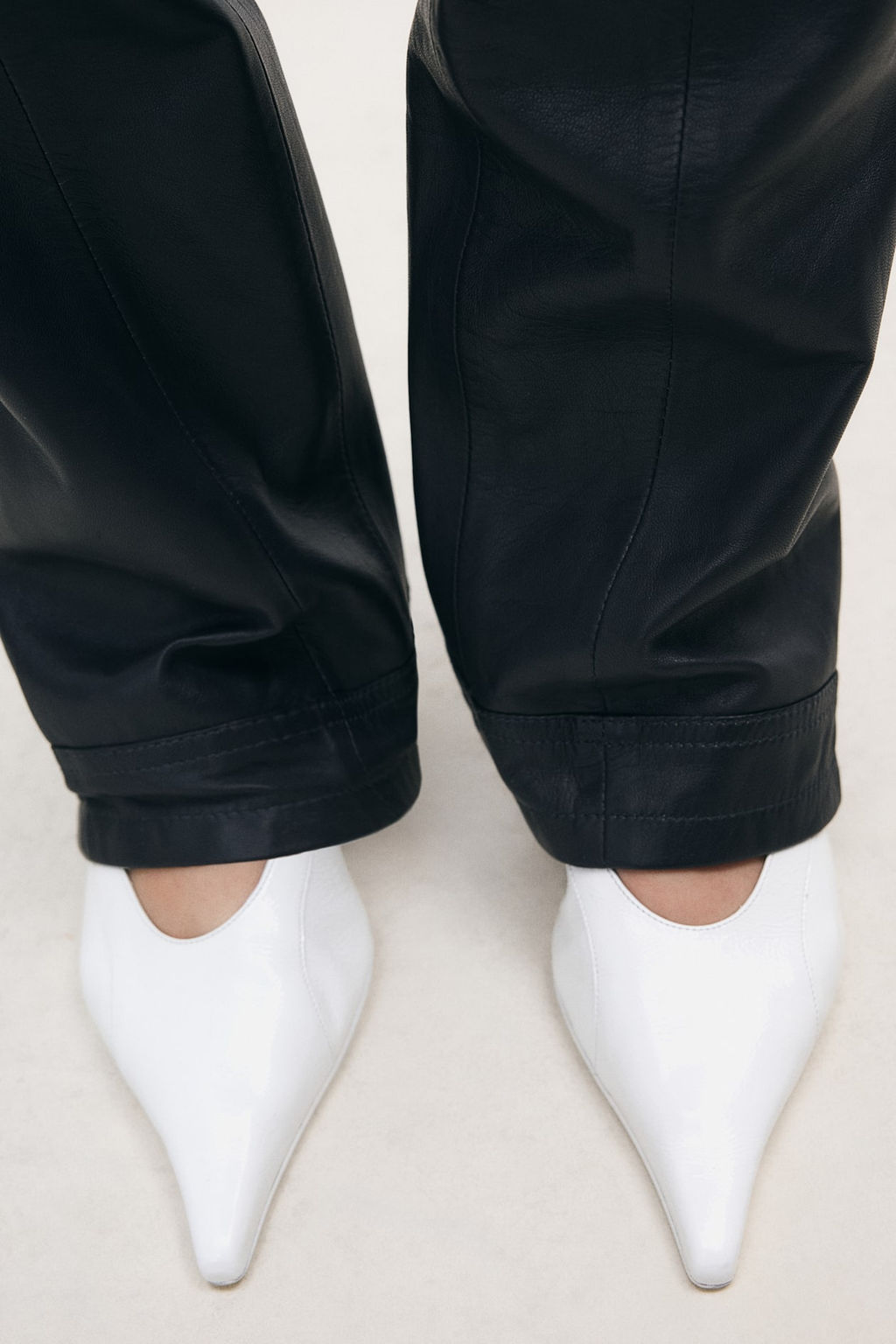 Salones destalonados de piel con tacon kitten - H&m фото 2