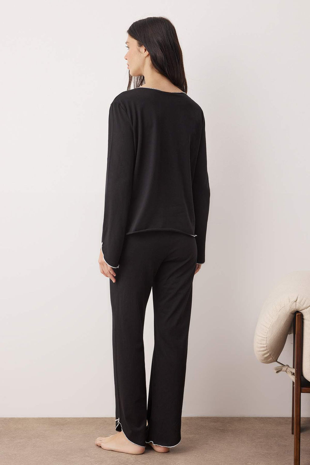 Siyah %100 Pamuklu Baby Overlok ve Kurdele Detayl? Orme Pijama Tak?m? THMAW26PT00228 - Trendyolmilla фото 4