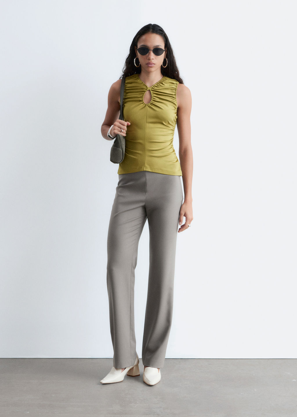 Pantalones de lana de perneras rectas - H&m фото 8