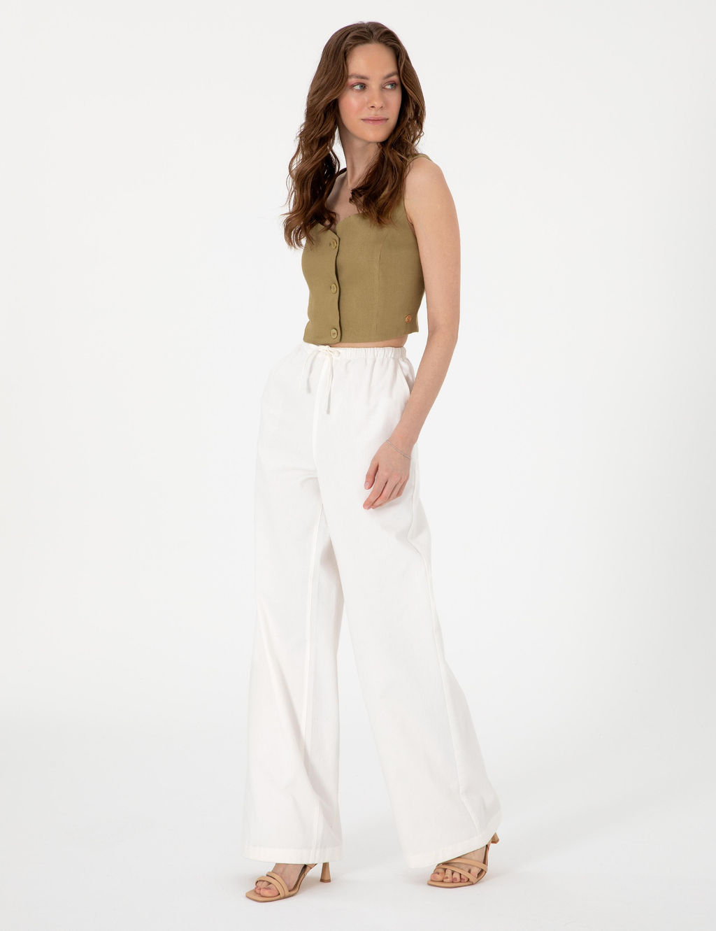 Beyaz Loose Fit Kanvas Pantolon