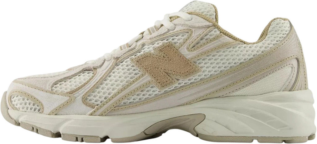 Кроссовки взрослые