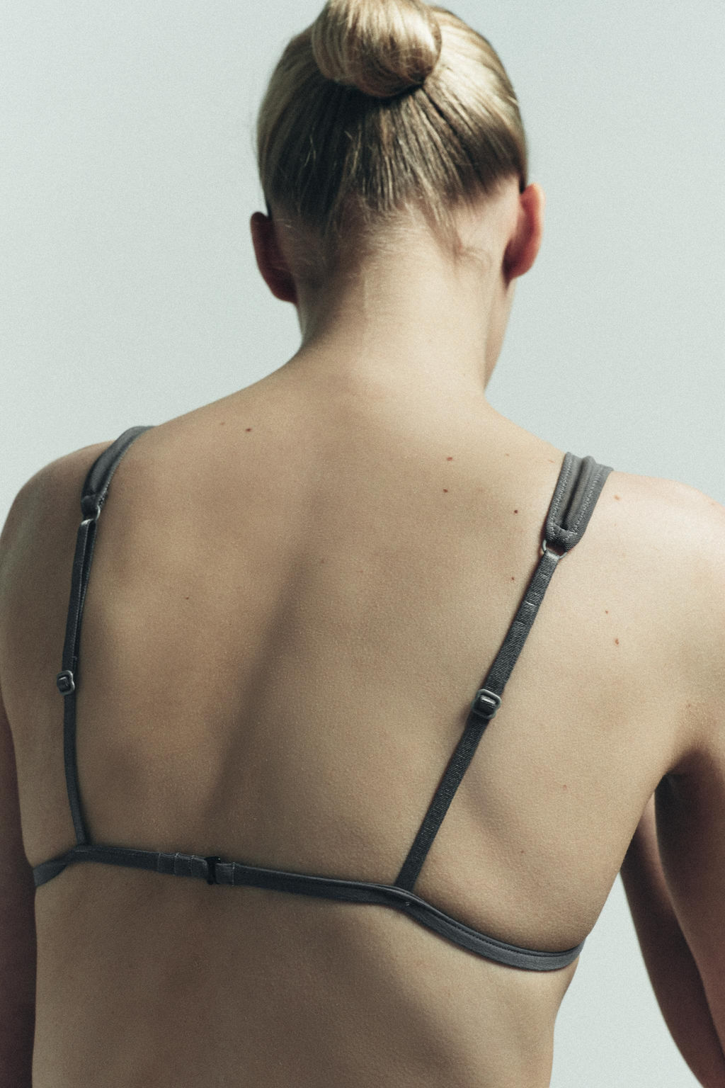 CONTRAST TRIANGLE TULLE BRA - Zara фото 6