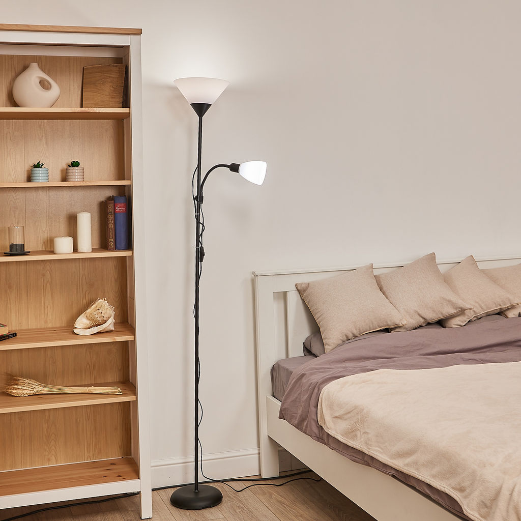 UML-T520 E27+E14 BLACK/WHITE Торшер напольный под лампу Е27 и Е14, 2х60W. Черный/Белый. ТМ Uniel