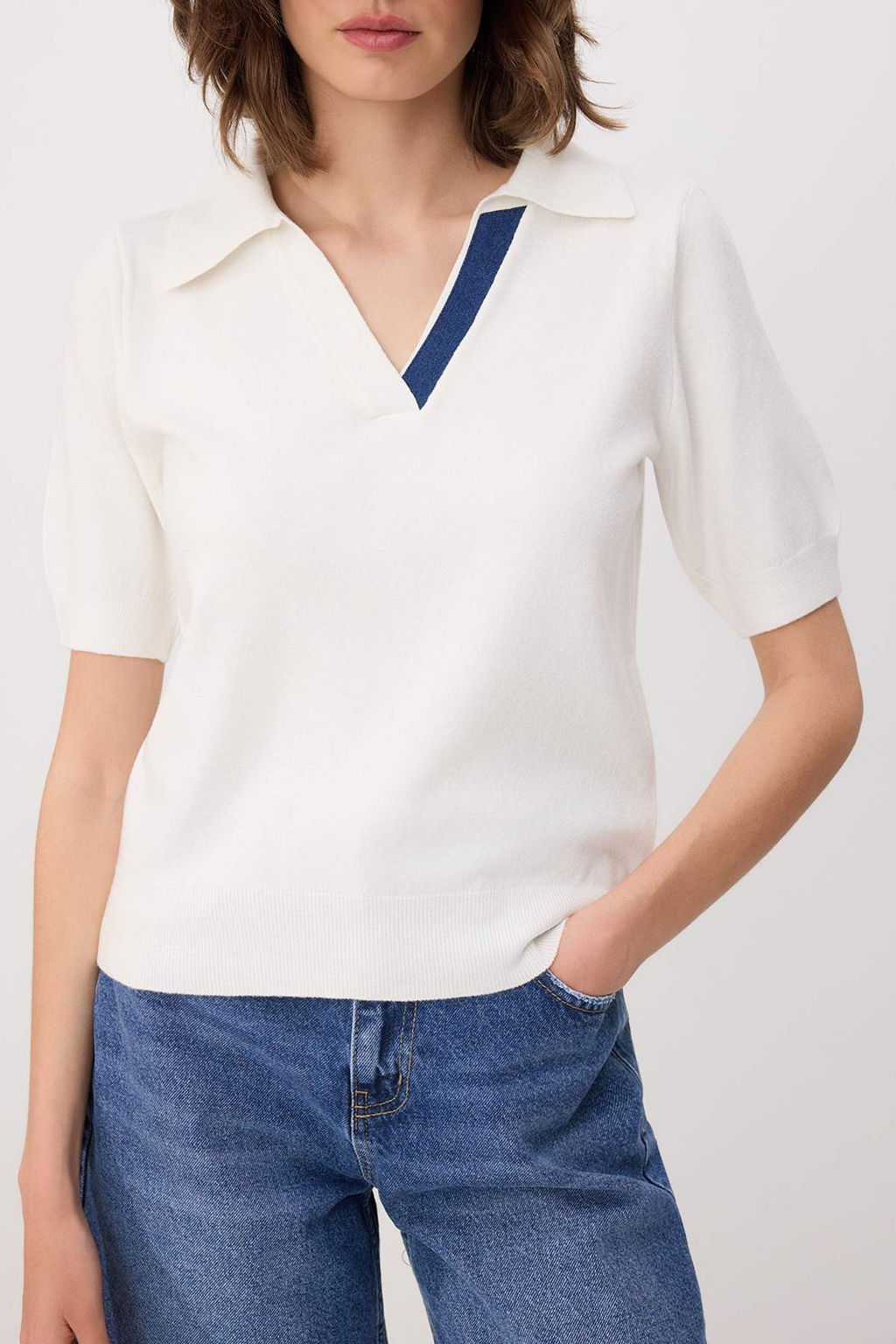 Ekru Denim Garni Detayl? Polo Yaka Triko Bluz TWOSS26BZ00122 - Trendyolmilla фото 3