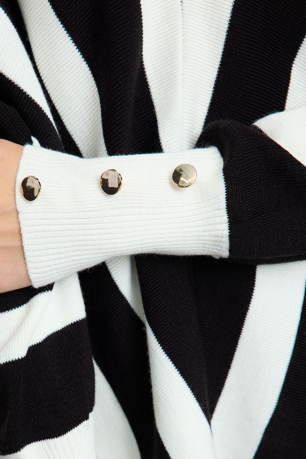 Siyah Derin V Yaka Cizgili Triko Kazak TWOAW25KZ00390 - Trendyolmilla фото 4