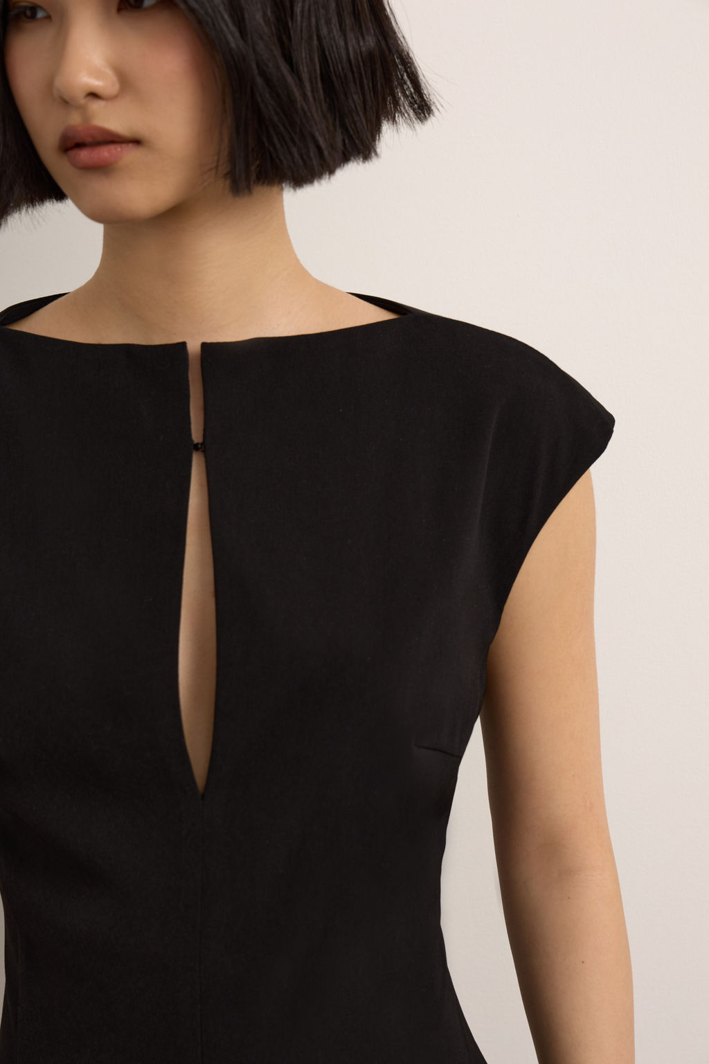 Платье приталенное из костюмной ткани - Mollis фото 3