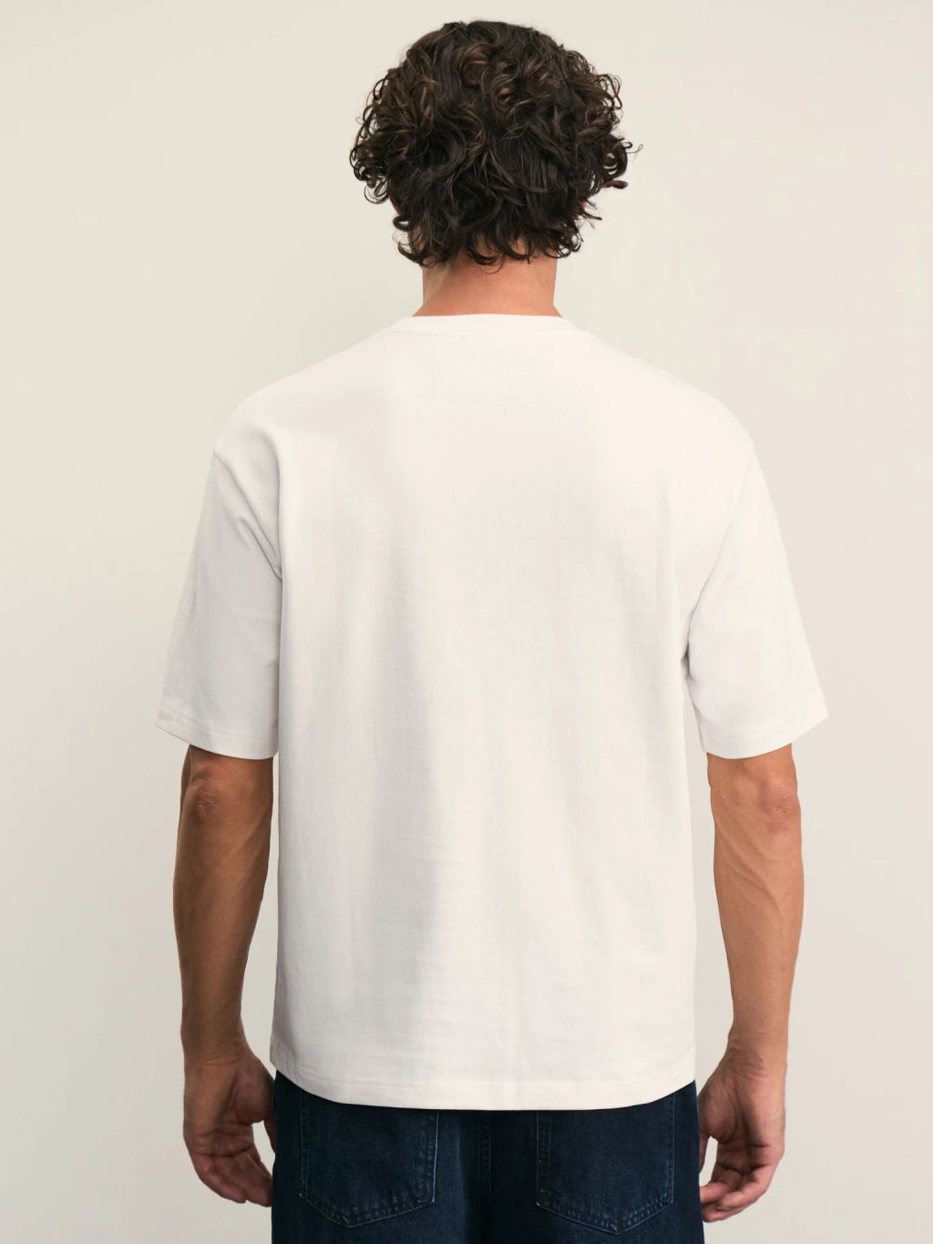 Базовая футболка relax fit / Zarina  фото 5