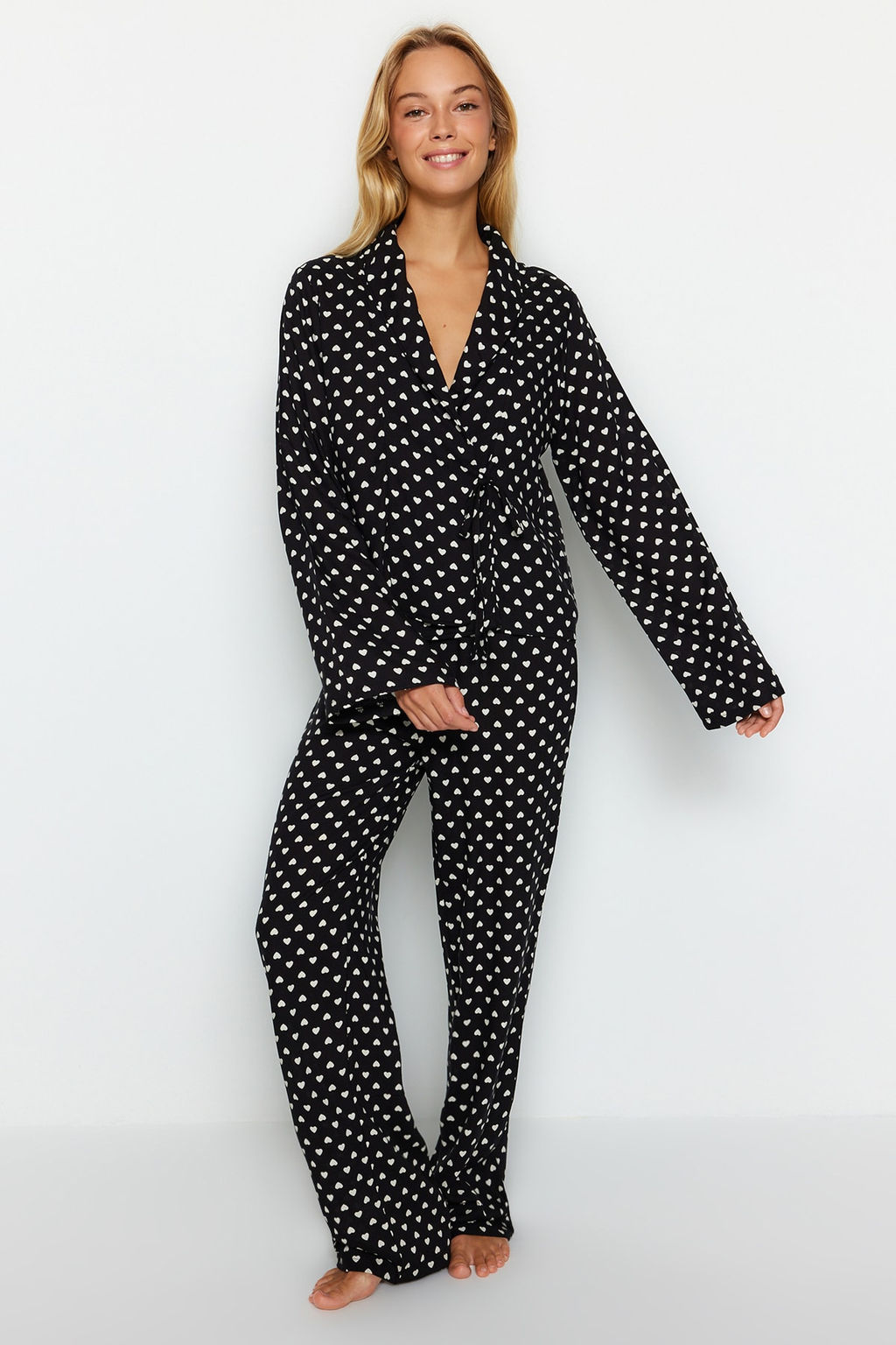 Trendyolmilla Pudra Kalpli Baglama Detayl? Viskon Dokuma Pijama Tak?m? THMAW22PT0300  фото 33