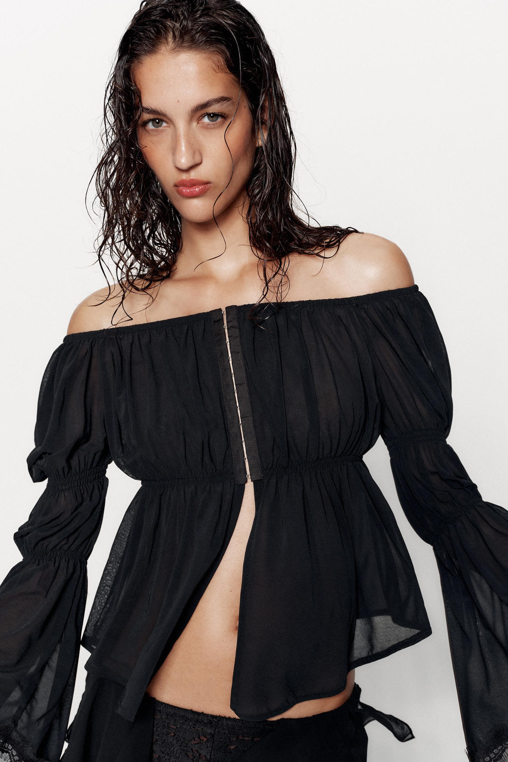 TOP COMBINADO ENCAJE / Negro