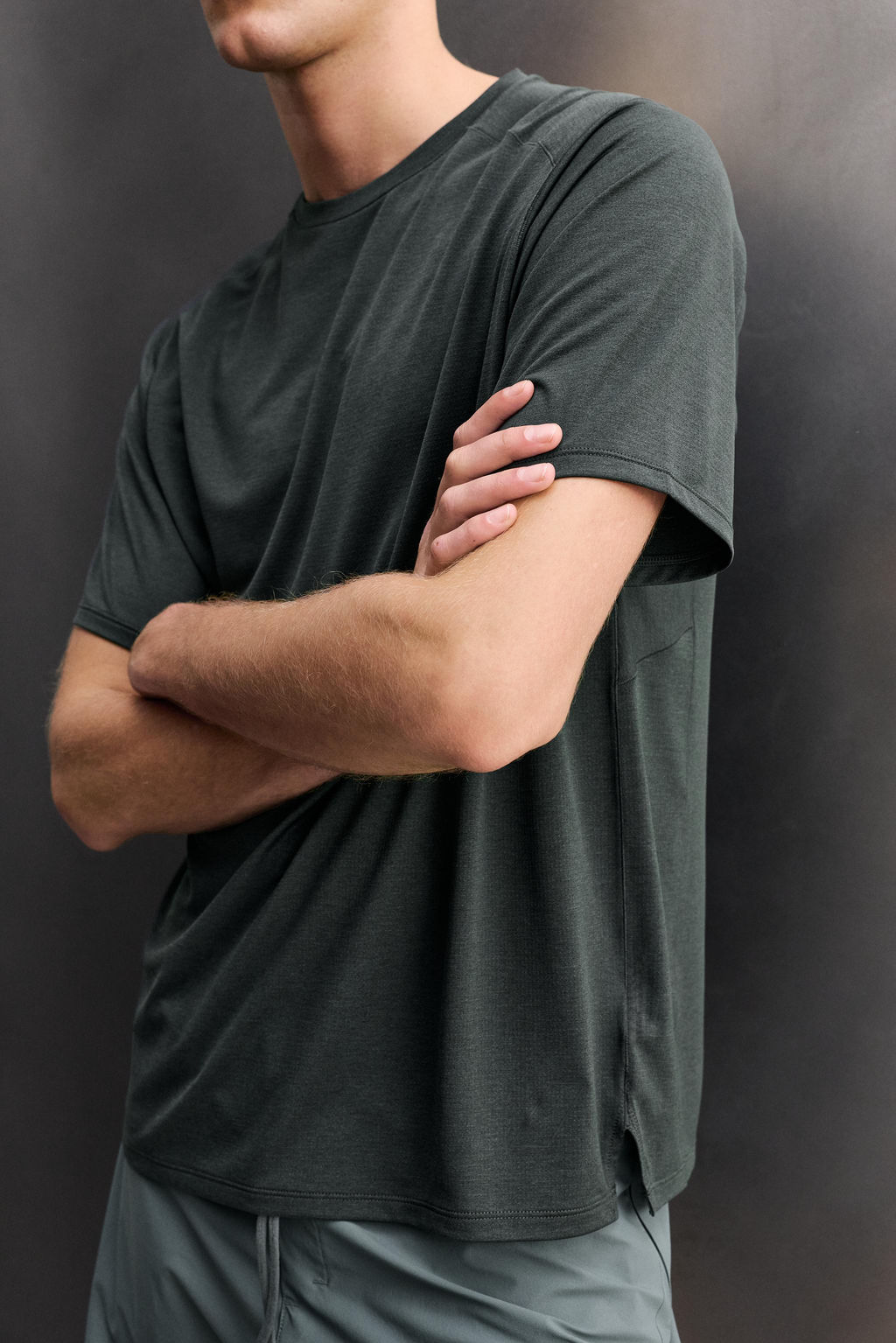 CAMISETA T?CNICA ESTRUCTURA / gris antracita - Zara фото 5