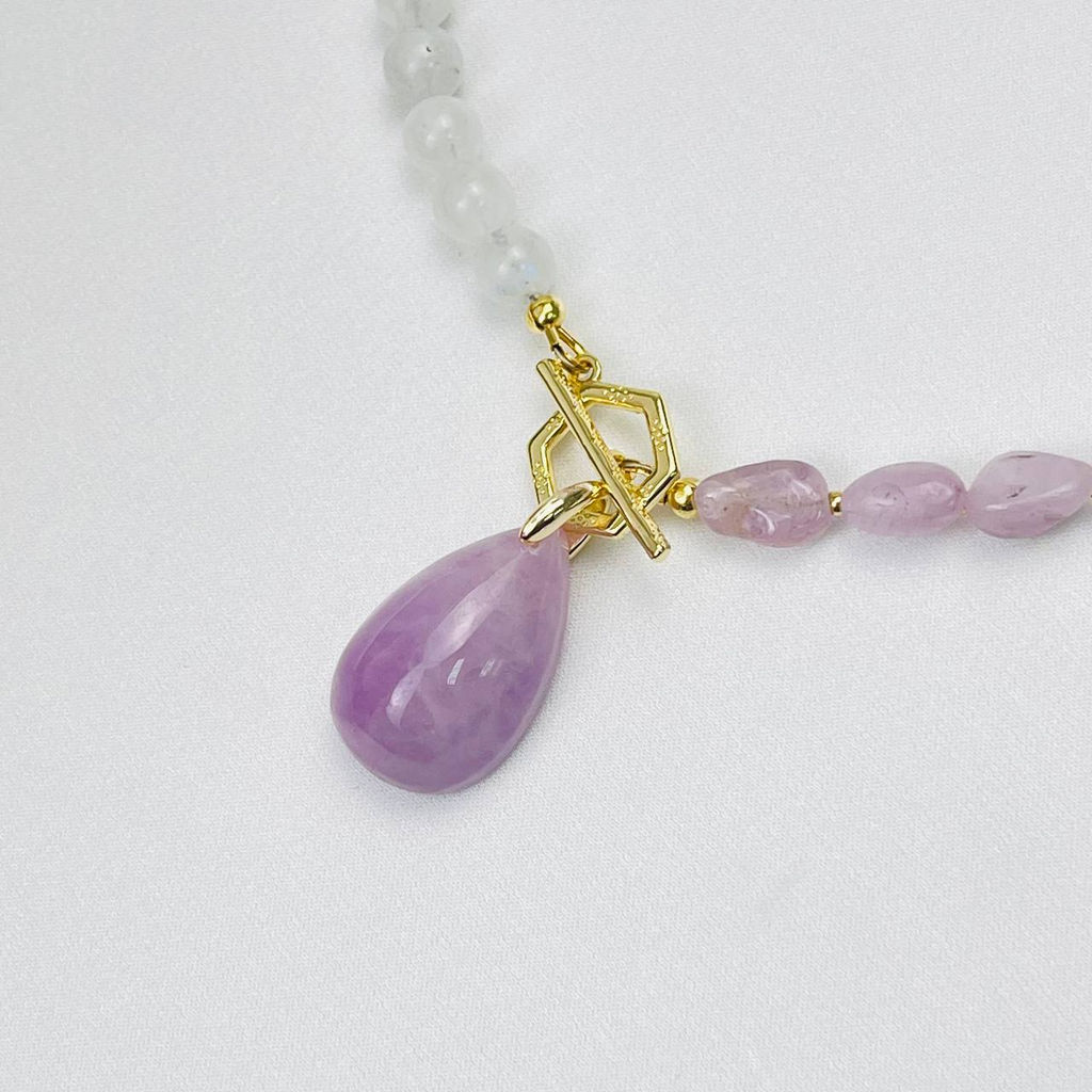 Колье из Лунного камня и Кунцита - Радуга самоцветов фото 2