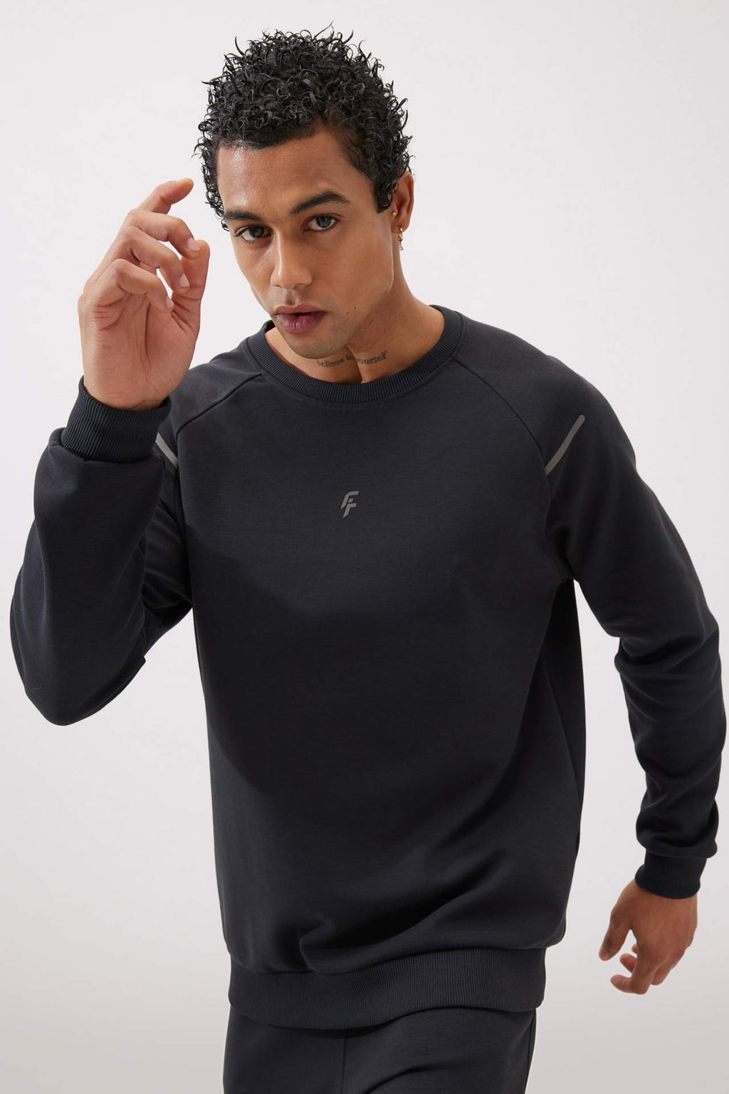 DeFactoFit Standart Fit Bisiklet Yaka Skuba Dalg?c Kumas Sweatshirt  фото 2