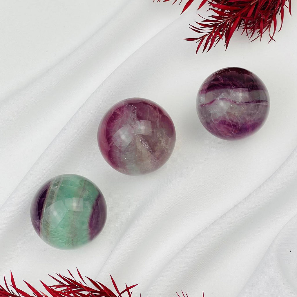 Шар из Флюорита