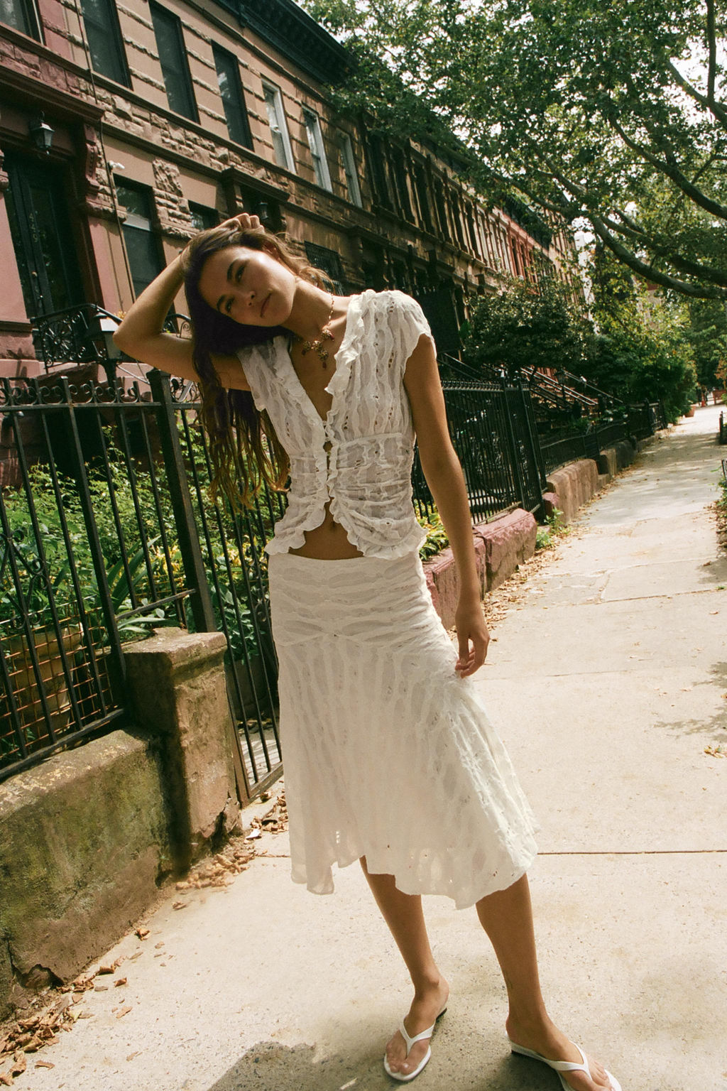 BLUSA ROTOS VOLANTES / Blanco roto