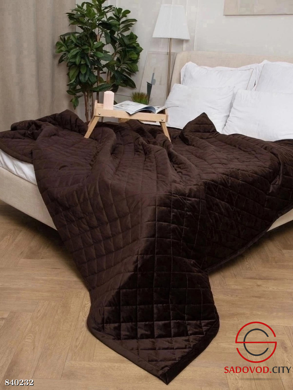 Покрывало на кровать велюровое