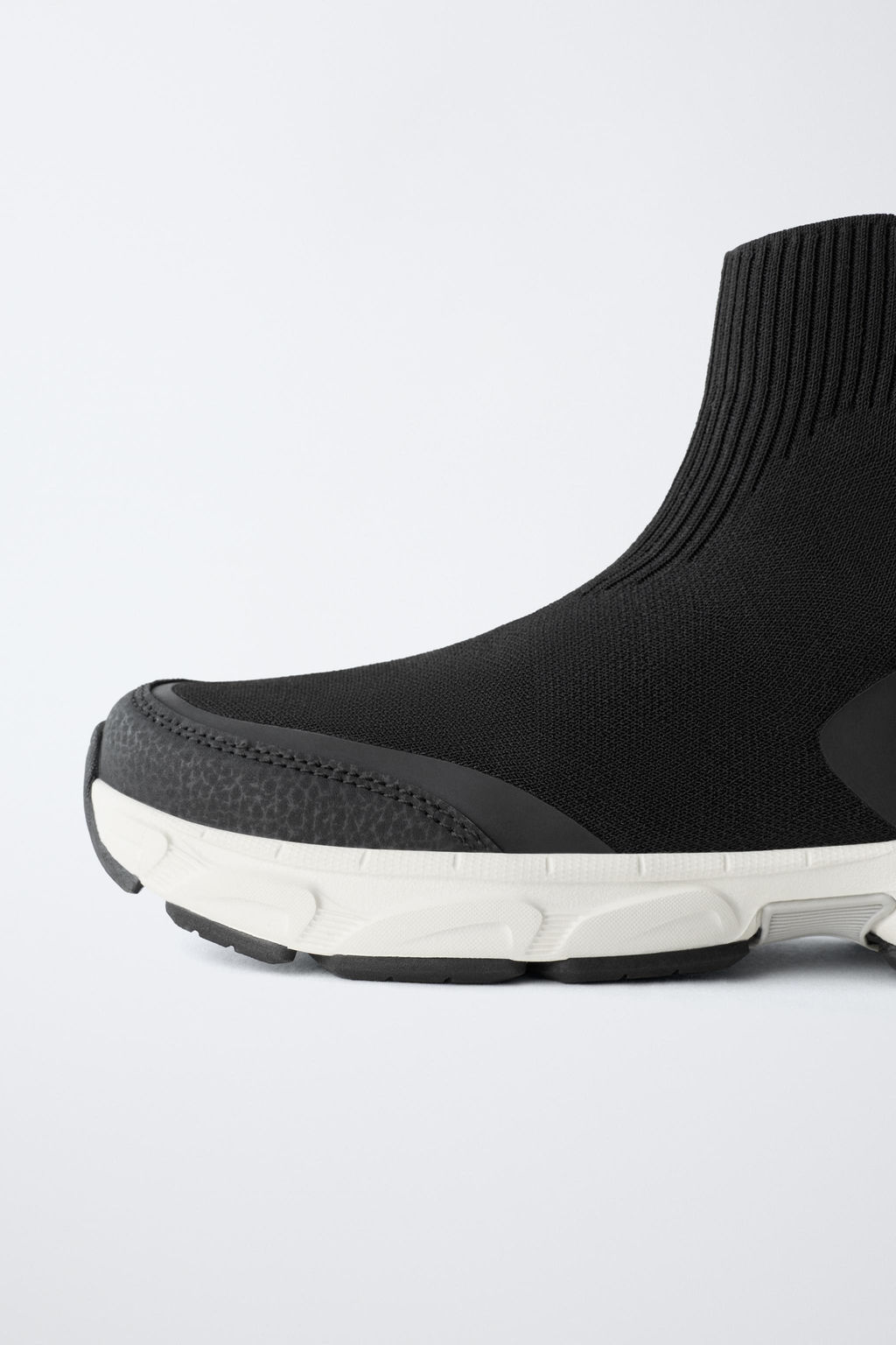 HIGH-TOP SOCK SNEAKERS - Zara фото 4