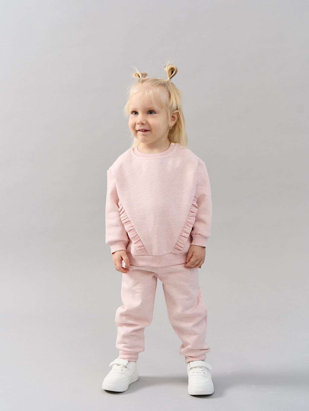 Свитшот с рюшей Клубничный коктейль утепленный 0+ - Bungly фото 6